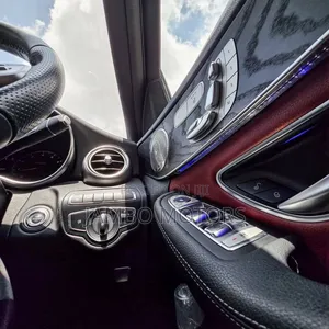 Mercedes-Benz C200 2019 Silver