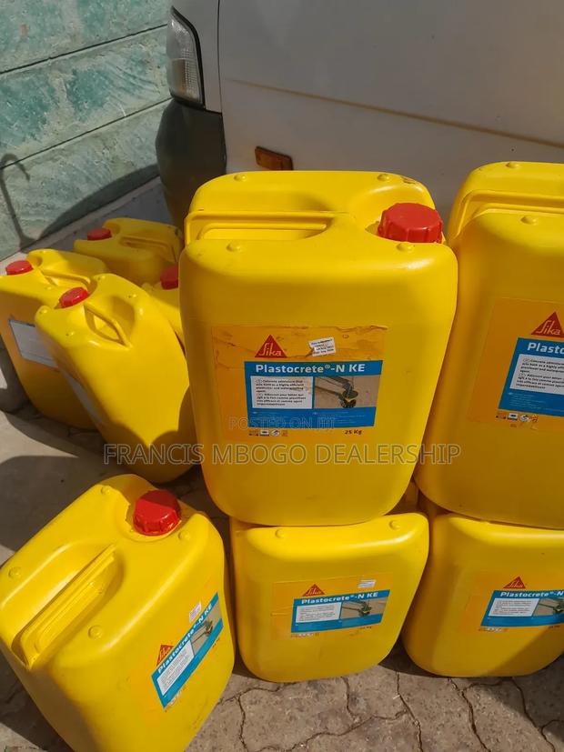 Sika Plastocrete Admixture - thumbnail 2