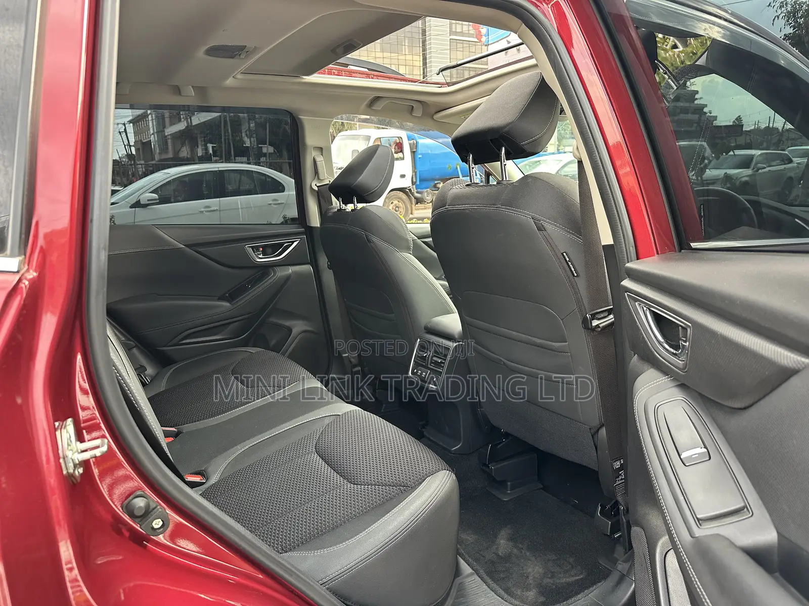 Subaru Forester Premium AWD 2019 Red