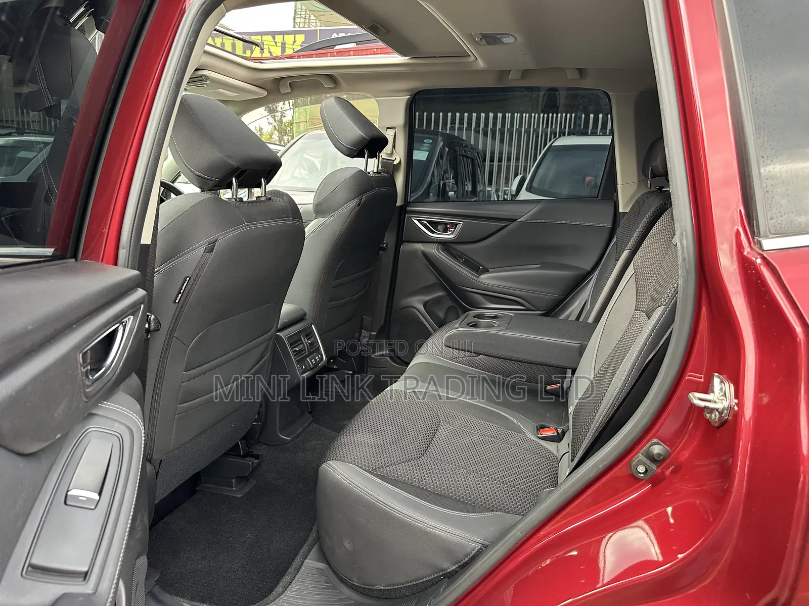 Subaru Forester Premium AWD 2019 Red