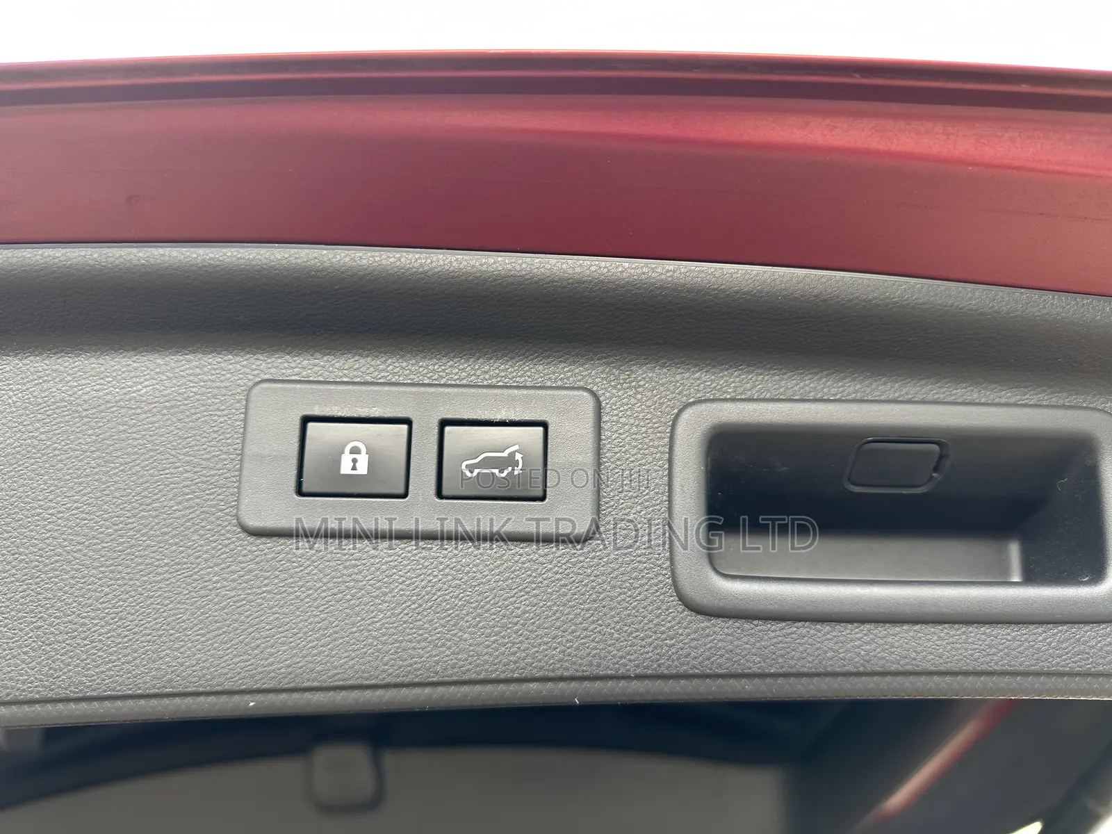 Subaru Forester Premium AWD 2019 Red