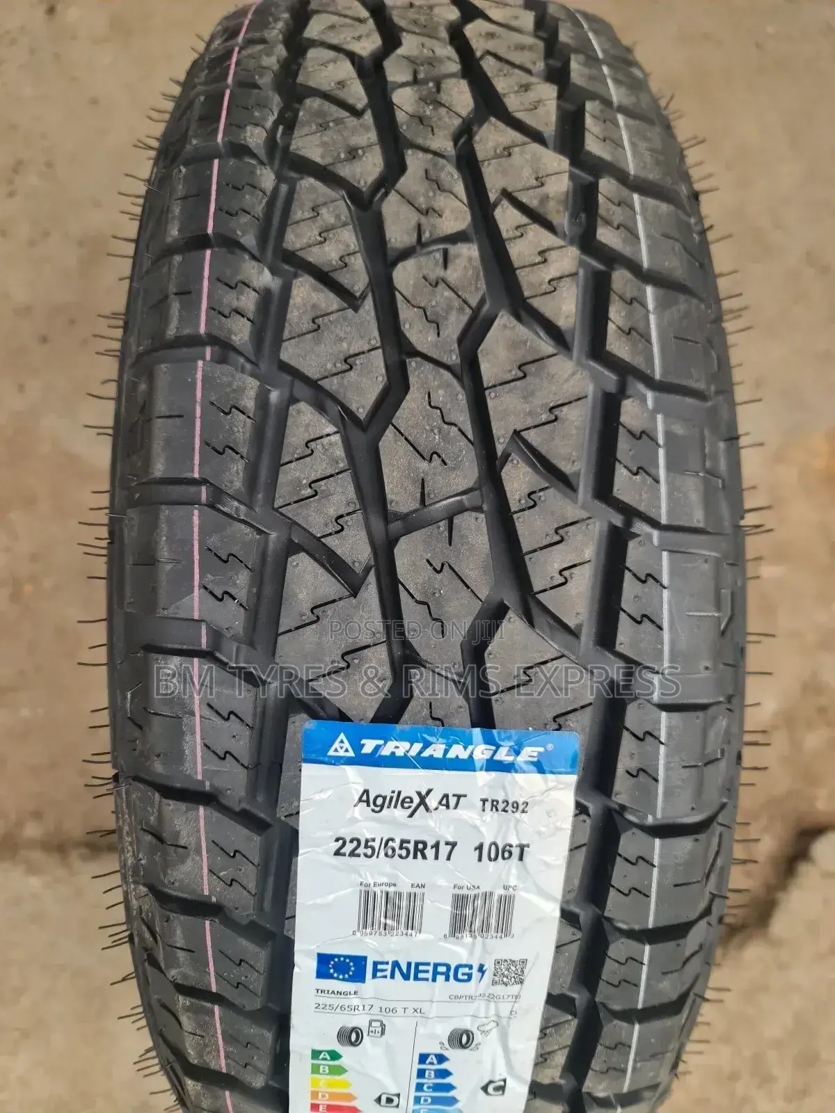 225 /65 R17 Triangle Tyres (All Terrrain) Agile X)