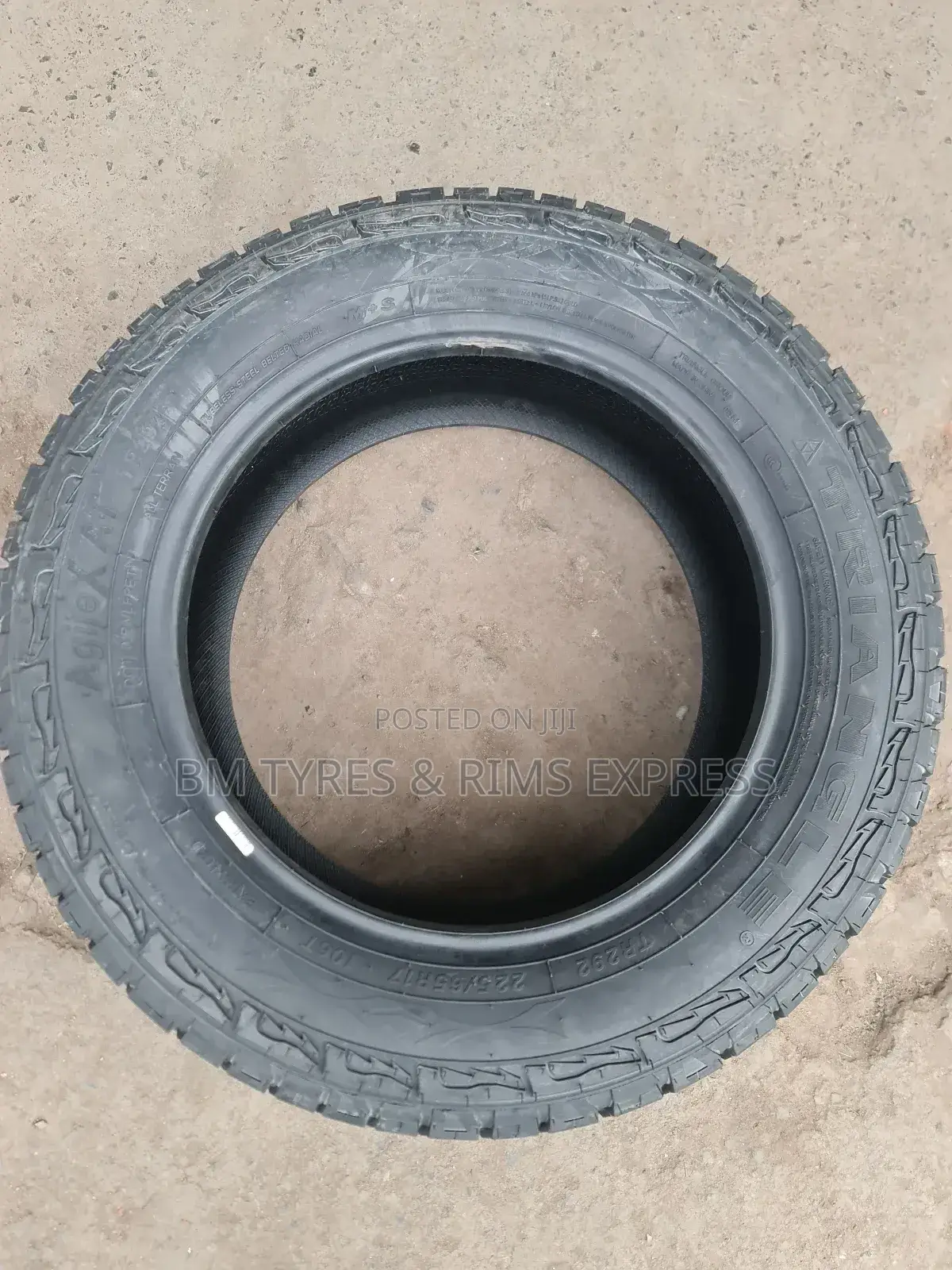 225 /65 R17 Triangle Tyres (All Terrrain) Agile X)