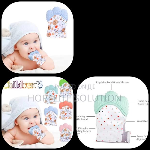 Baby Teething Mitten - main view