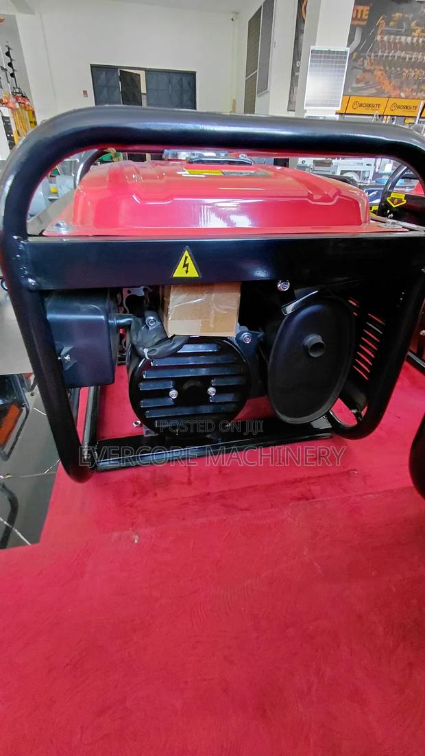 Astramilano 5kva Petrol/Fuel Generator Single Phase. - thumbnail 4