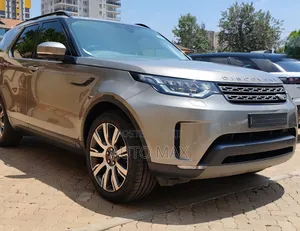 Land Rover Discovery HSE Luxury Diesel 4x4 2017 Gray