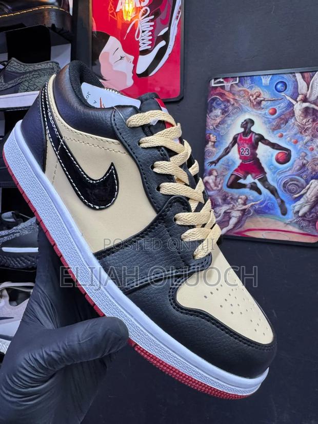 Jordan 1 Low Se “Pizza”
