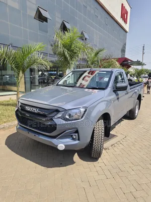 New Isuzu D-MAX 2025