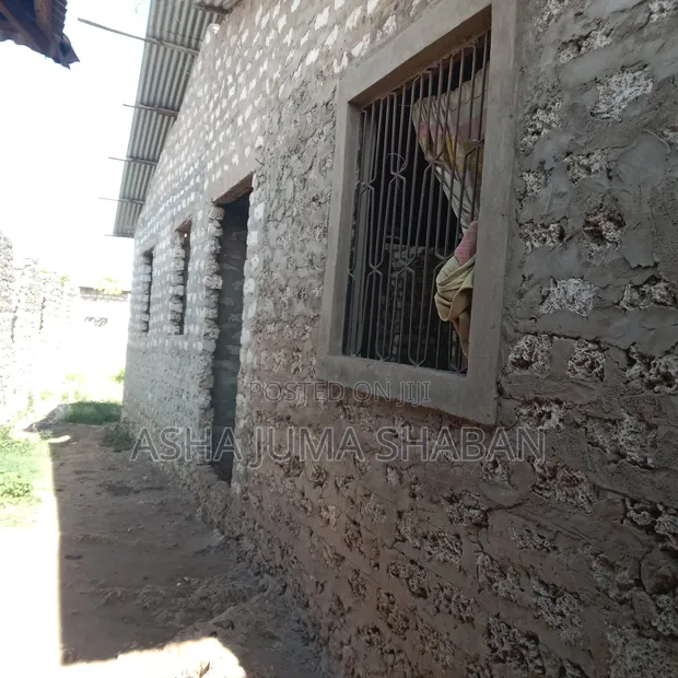 6bdrm House in Likoni for sale