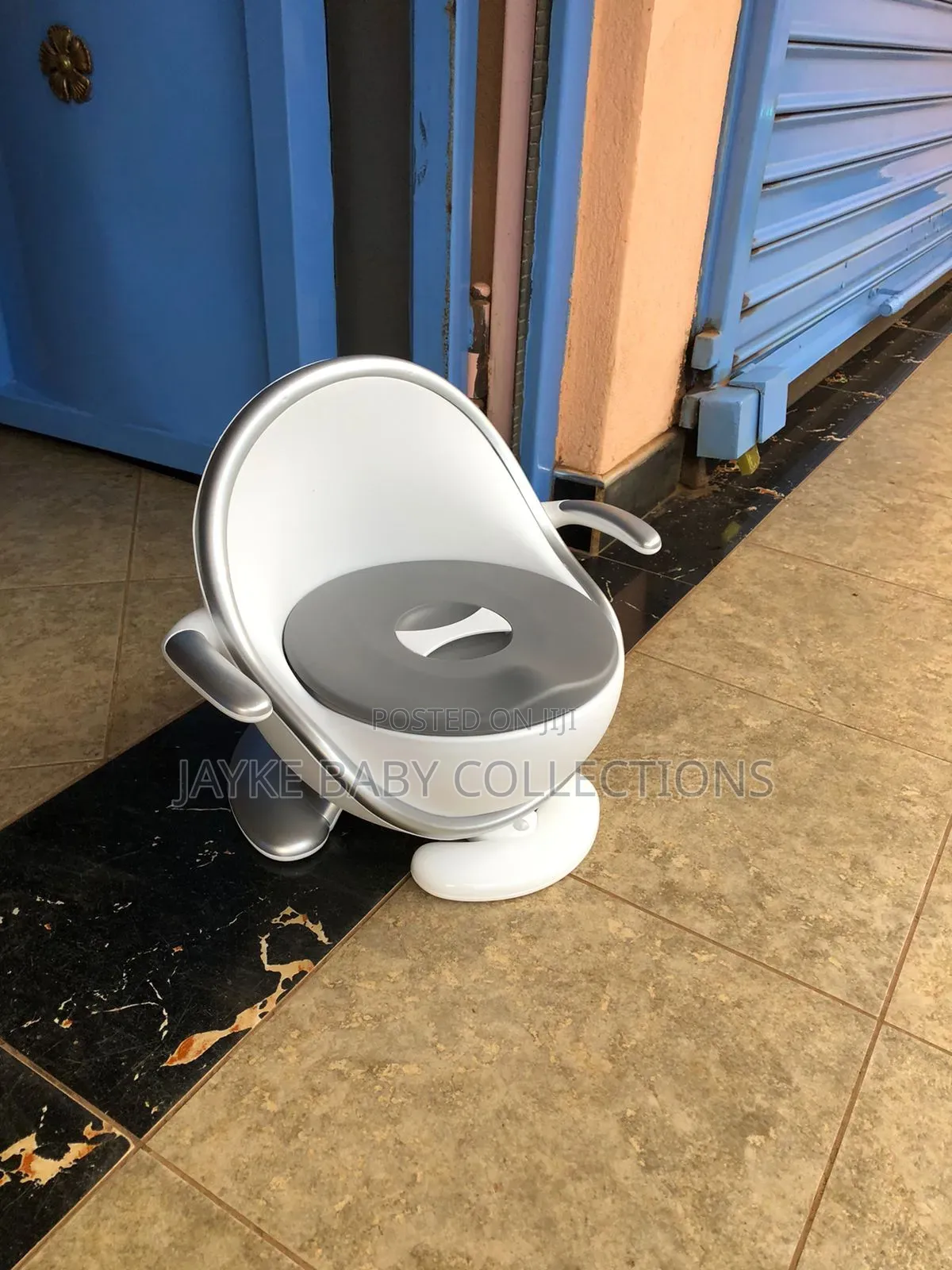 Kids Potty Training Toilet Seat With Soft Cushion