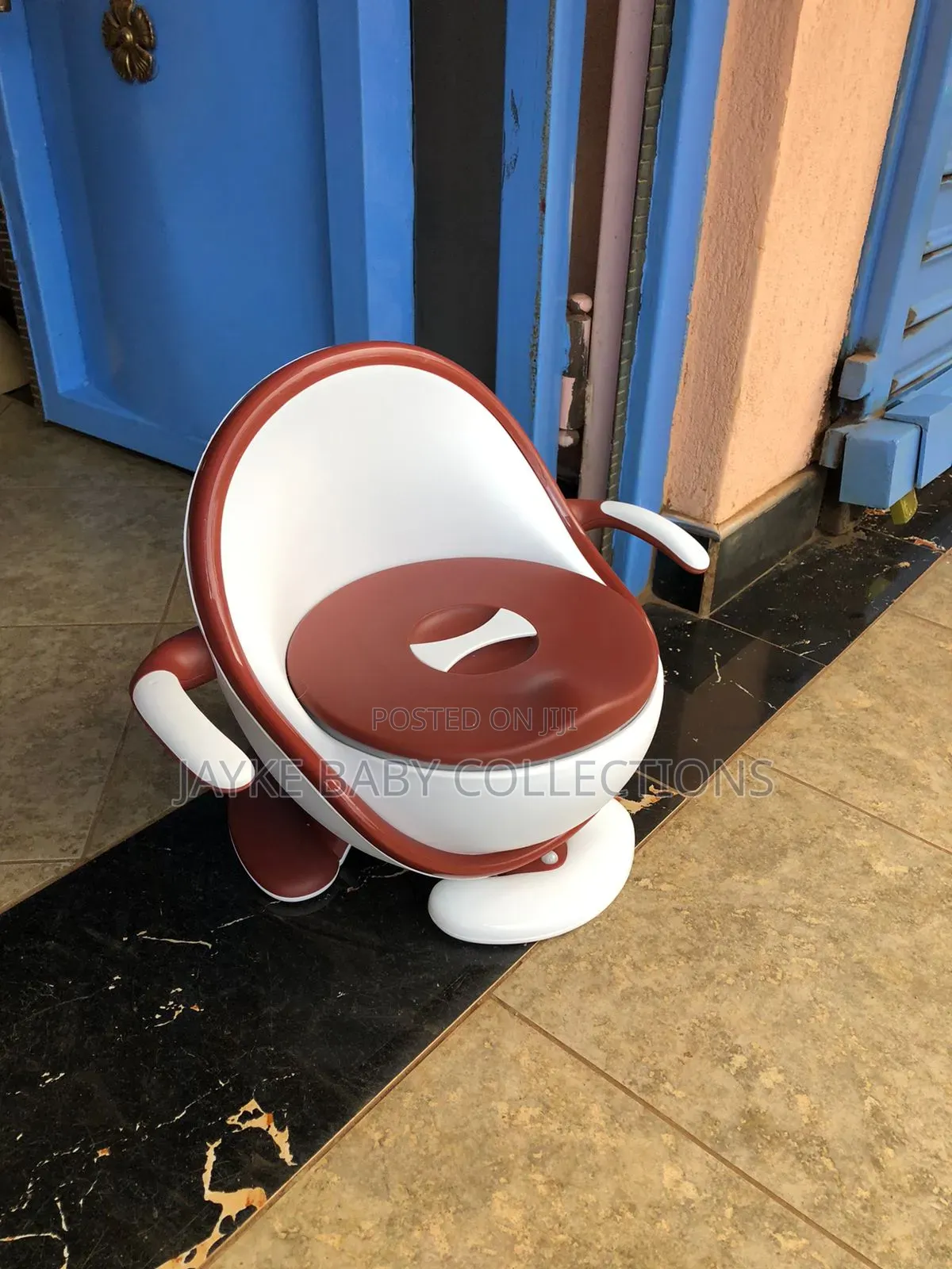 Kids Potty Training Toilet Seat With Soft Cushion