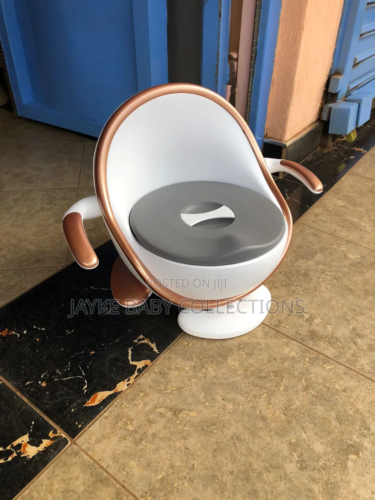Kids Potty Training Toilet Seat With Soft Cushion
