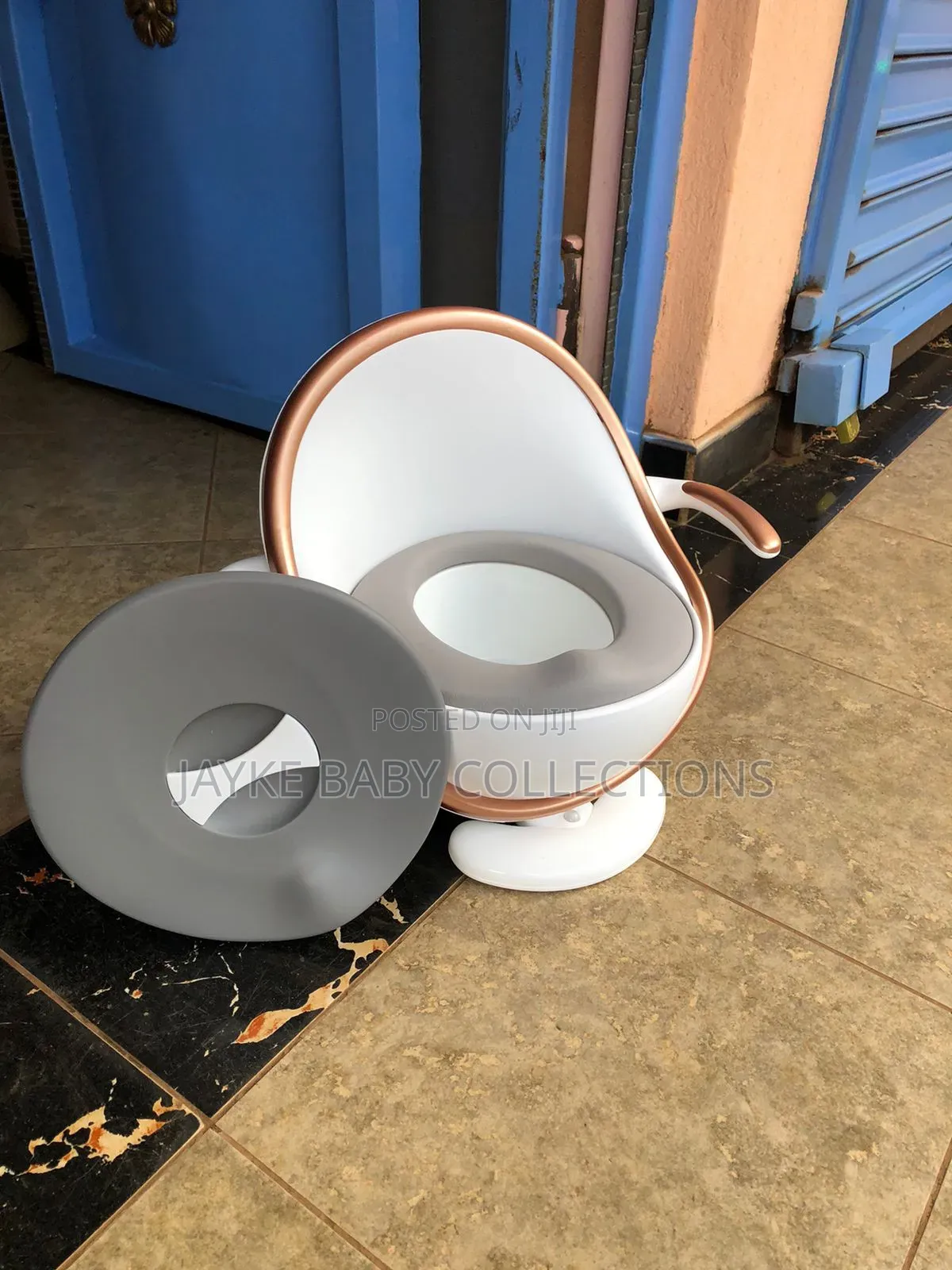 Kids Potty Training Toilet Seat With Soft Cushion