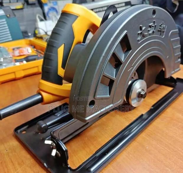 Royce 10 Circular Saw/Powerful Machine