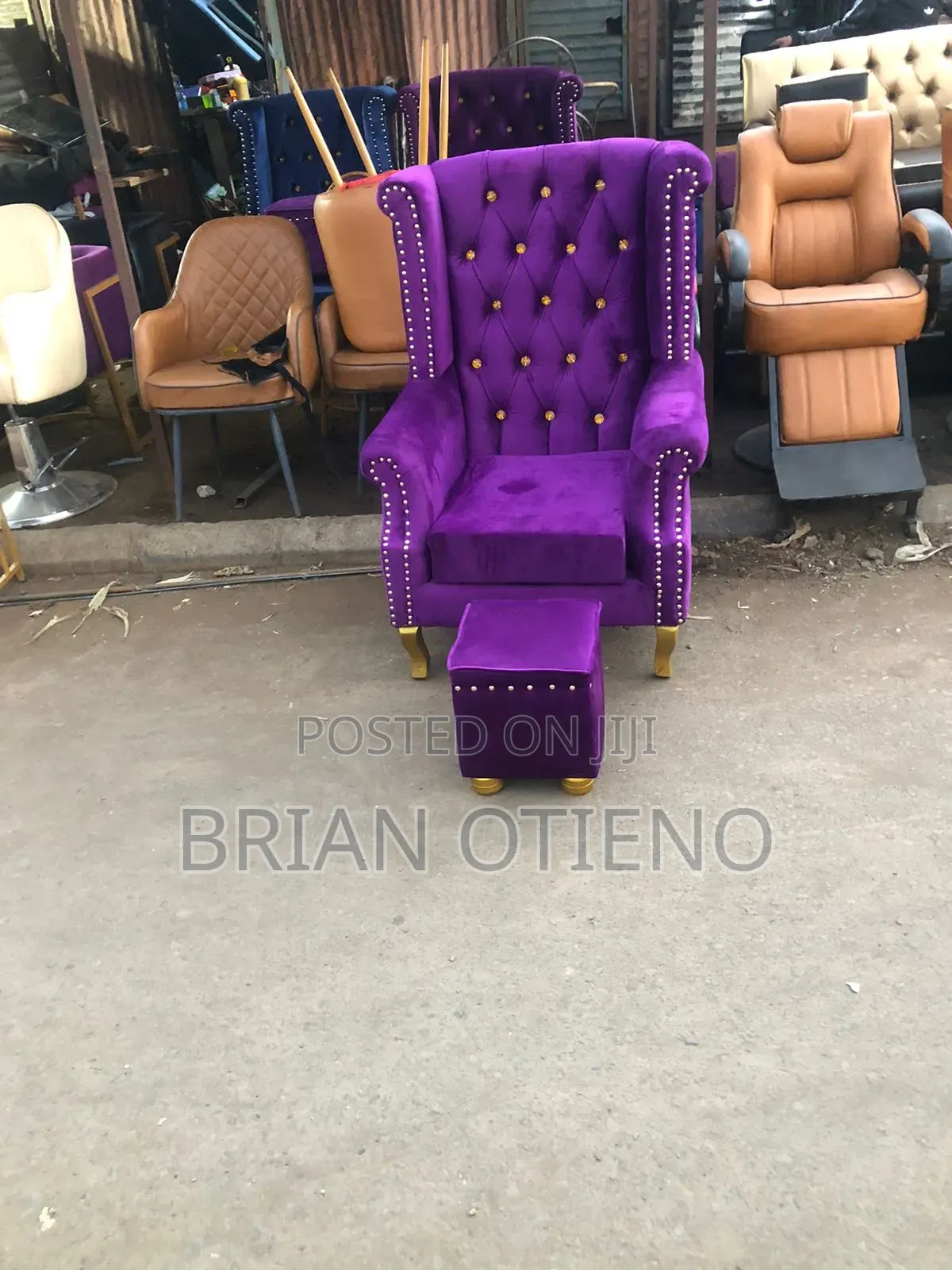 King's Chairs With Affordable Prices