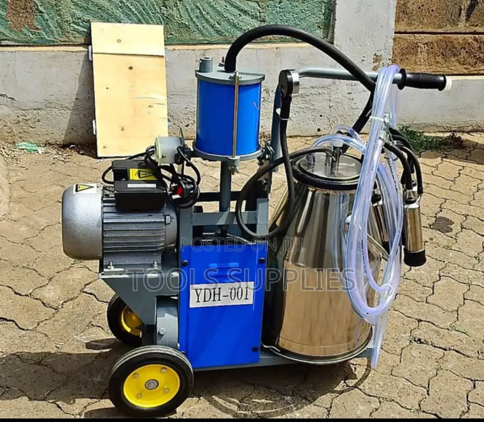 Electric Cow Milking Machine Single Barrel