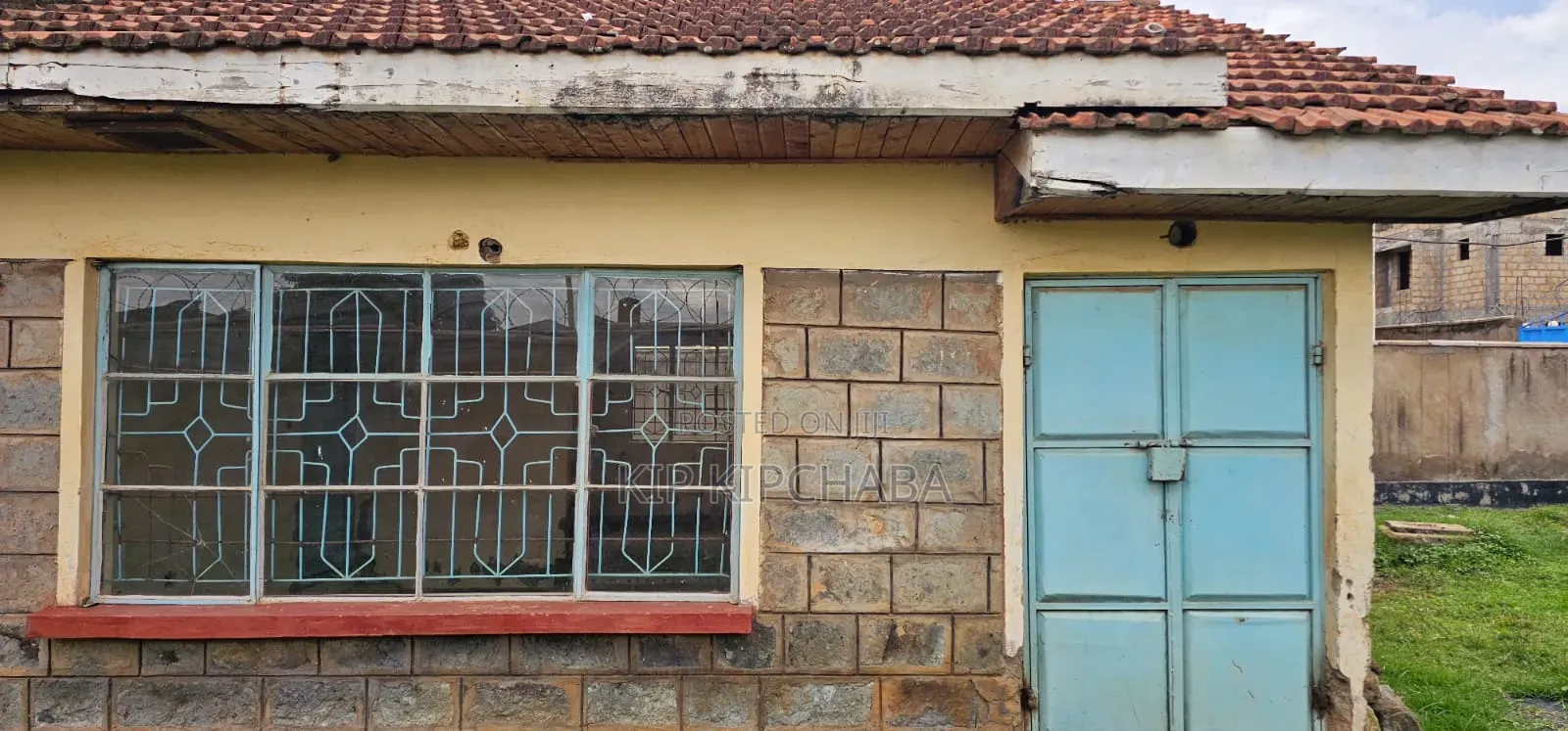 3bdrm Bungalow in Kapsoya for sale