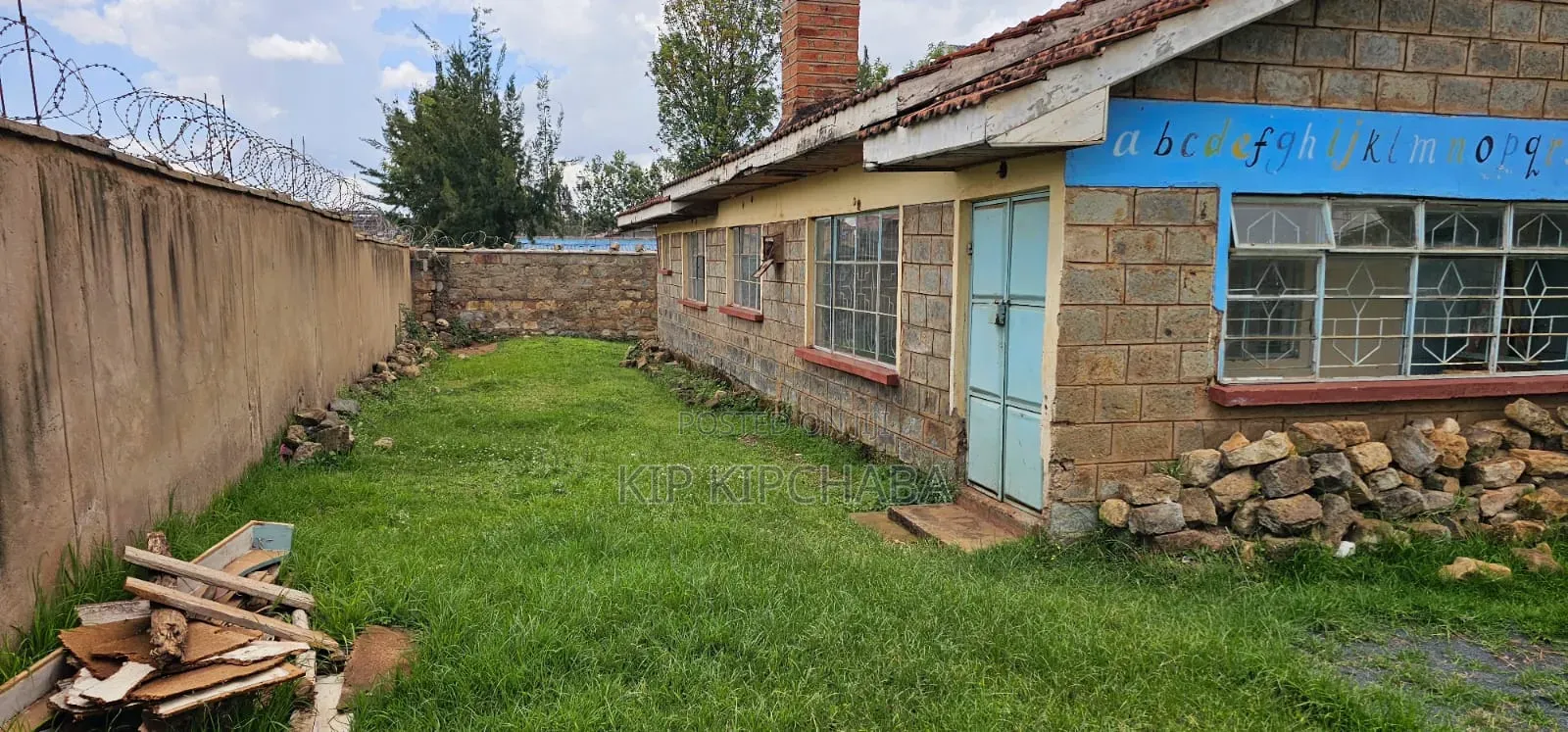 3bdrm Bungalow in Kapsoya for sale
