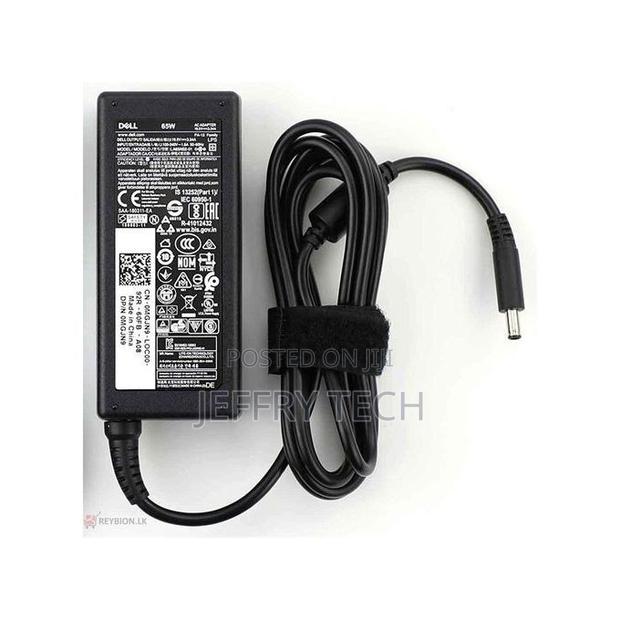Dell Small Pin Adapter, 19.5v -Black