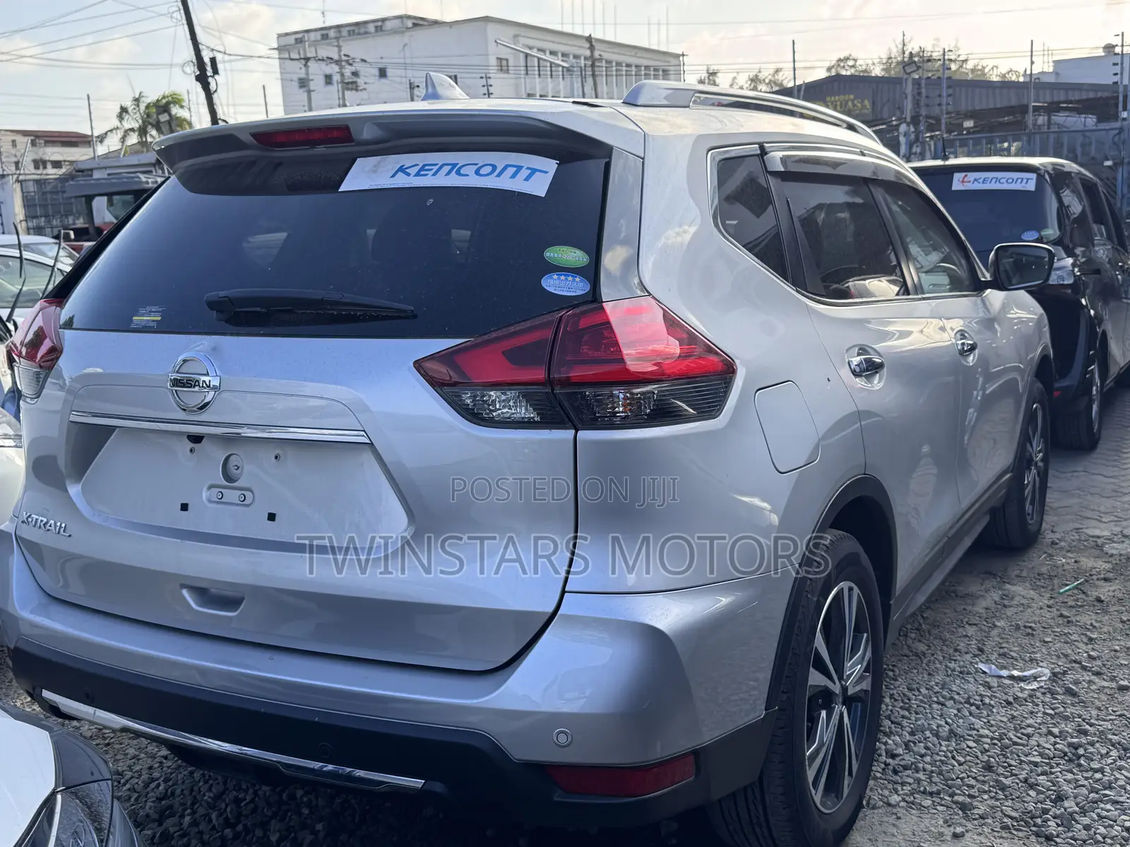 Nissan X-Trail 2.0 Petrol FWD 2019 Silver