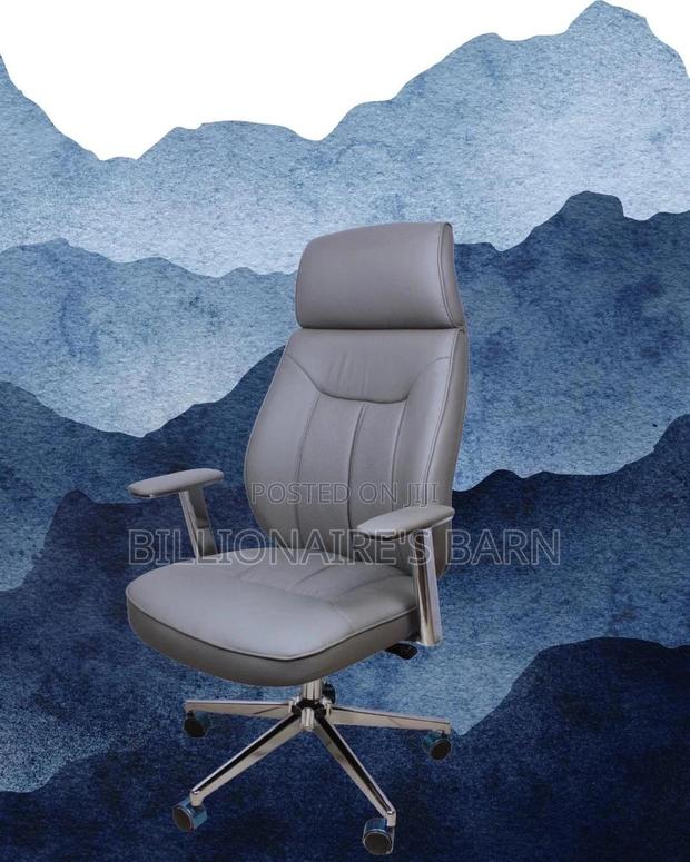 Minimal Grey Executive Leather Office Chair | Lumbar Support - thumbnail 3