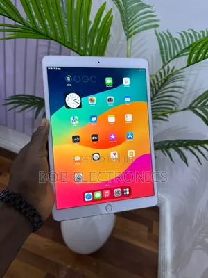 Apple iPad 10.2 (2020) 128 GB Silver
