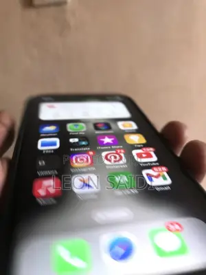 Apple iPhone XR 64 GB Black