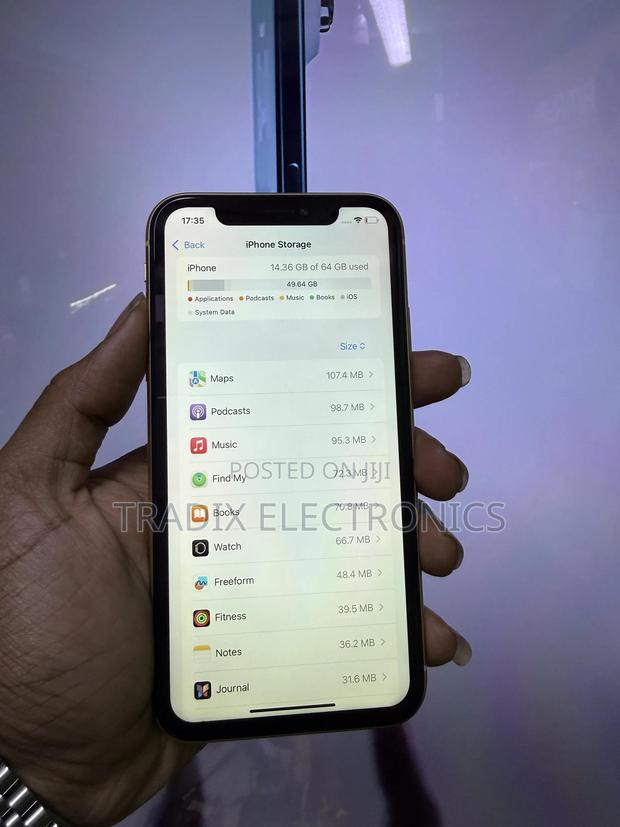 Apple iPhone XR 64 GB Yellow - thumbnail 3