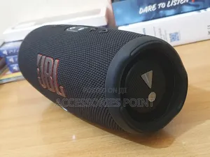 JBL Charge 5
