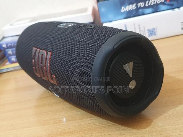 JBL Charge 5 - thumbnail 2