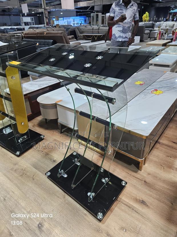 Pulpits Podiums Wallace - thumbnail 2