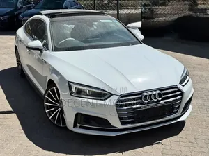 Audi A5 2.0T Premium AWD quattro Sportback 2019 White
