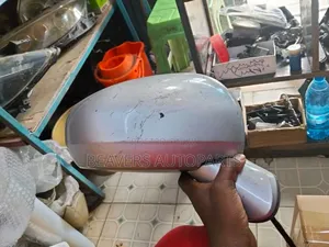 Toyota Wish 2010-2015 Side Mirror Without Indicator