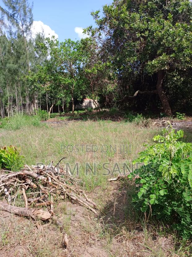 1/4 Acre on Sale in Diani - thumbnail 8