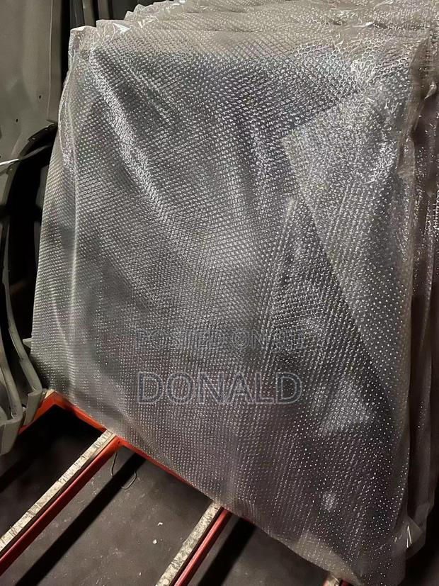 Puma Bonnet for Land Rover Defender - thumbnail 4
