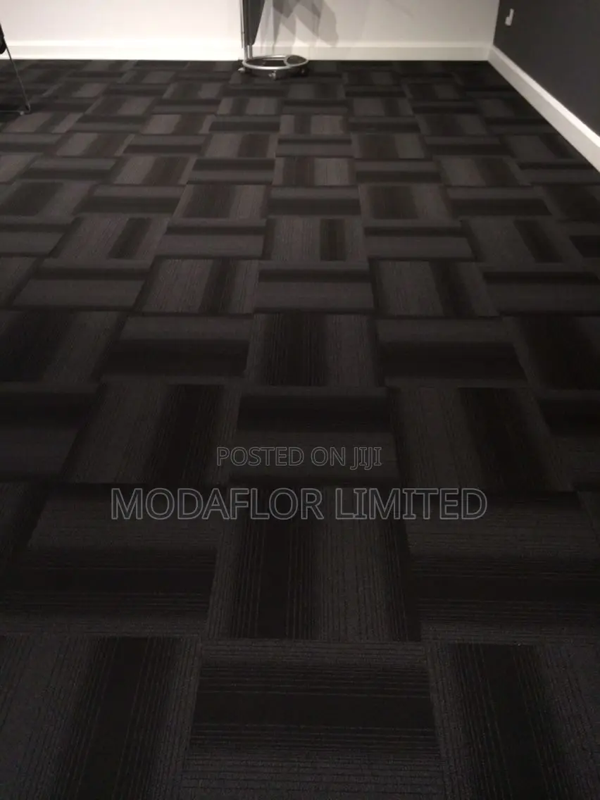 Stylish Durable Commercial Carpet Tiles