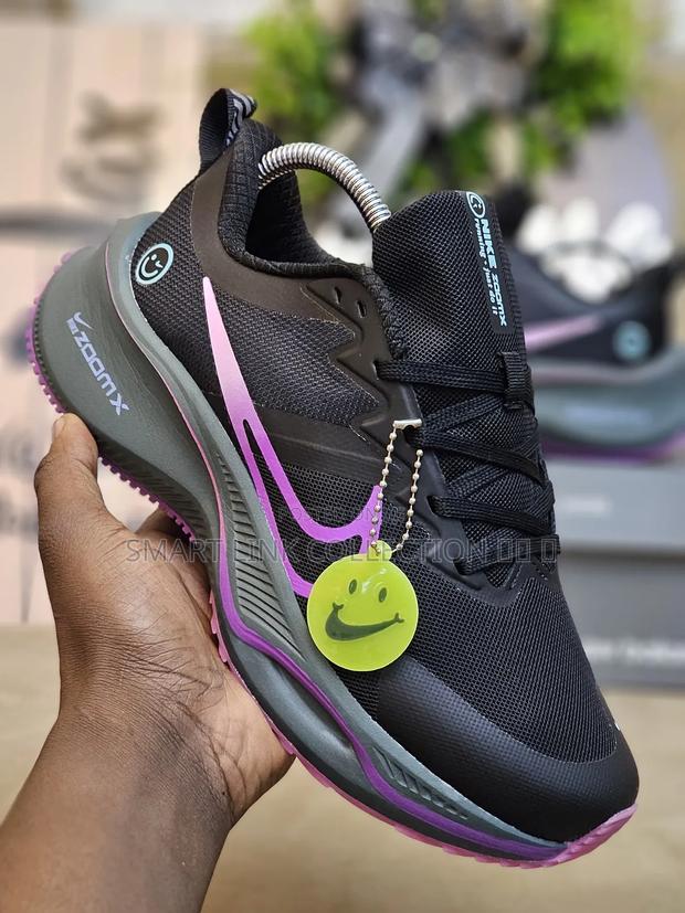 Ladies Nike Zoom - thumbnail 2