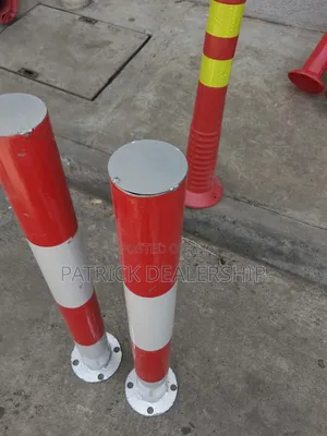 Reflective Metallic Warning Post