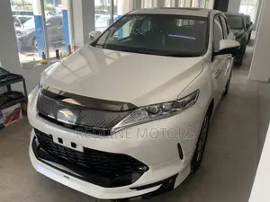 Toyota Harrier 2.0 4WD 2019 Off white
