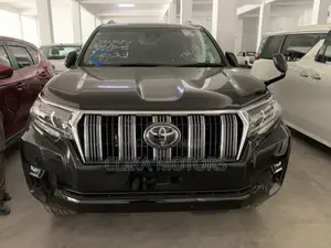 Toyota Land Cruiser Prado 2.8 2018 Matt Black