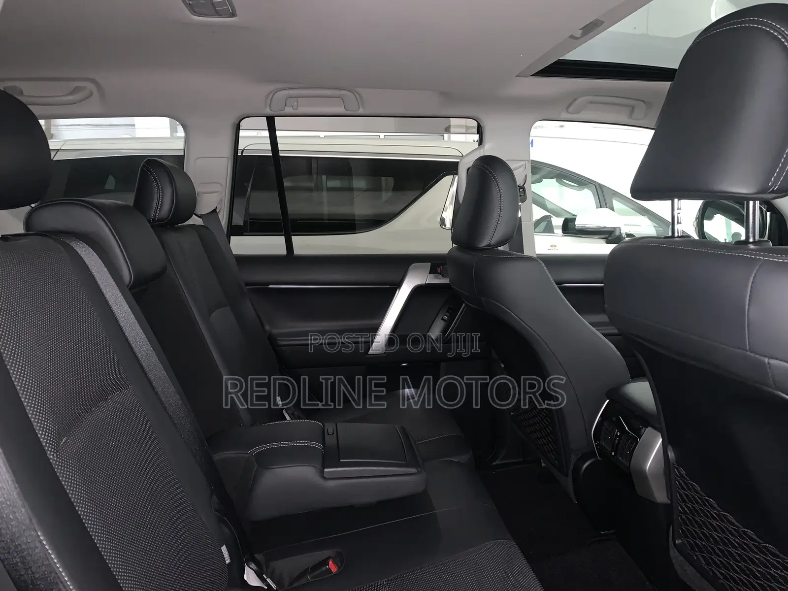 Toyota Land Cruiser Prado 2.8 2018 Matt Black