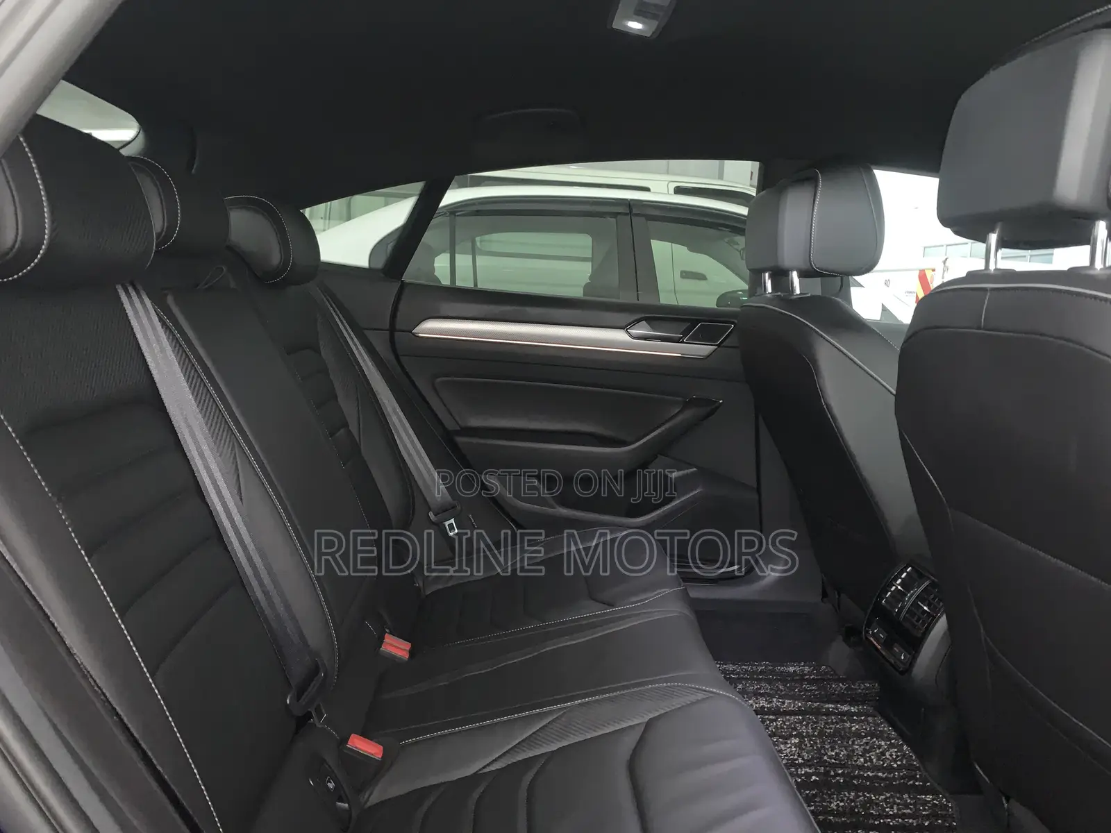 Volkswagen Arteon 2.0T SE R-Line w/20 AWD 4MOTION 2019 Blue