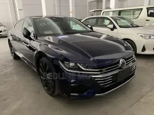 Volkswagen Arteon 2.0T SE R-Line w/20 AWD 4MOTION 2019 Blue