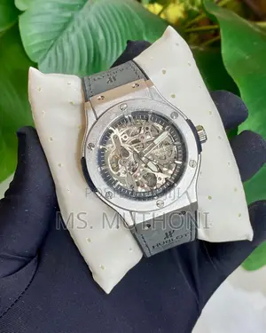 1st Quality Automatic Leather Suede Hublot for Gents