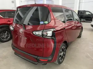 Toyota Sienta 1.5 FWD (6-seater) 2018 Maroon