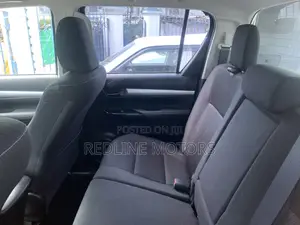 Toyota Hilux Revo Smart Cab Deisel 2.4 AWD 2018 Black