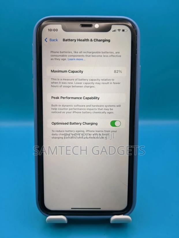 Apple iPhone 11 64 GB Black - thumbnail 2