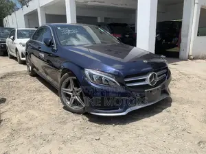 Mercedes-Benz C180 2018 Blue