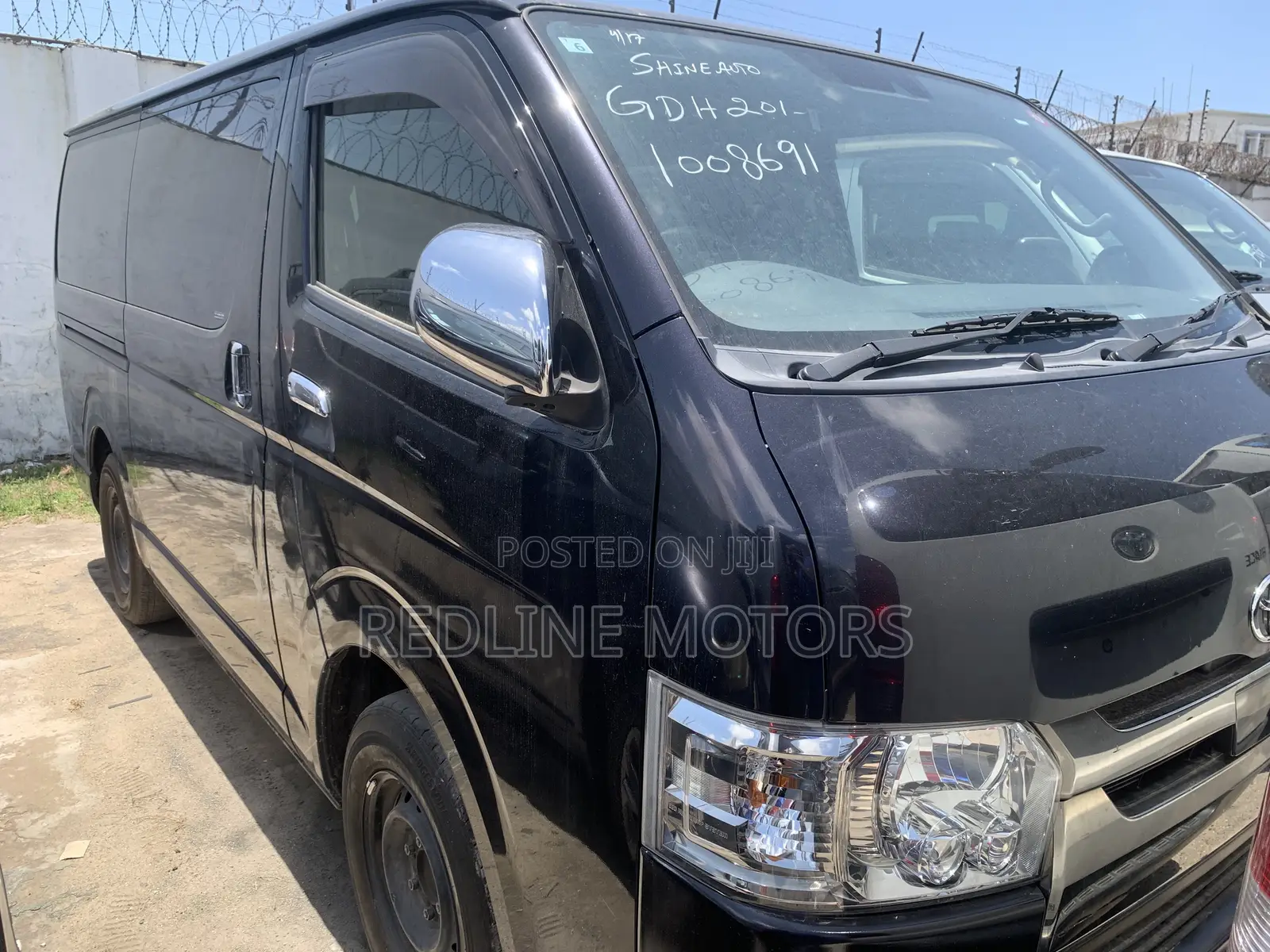 Toyota Regius 2018 Black