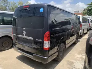 Toyota Regius 2018 Black